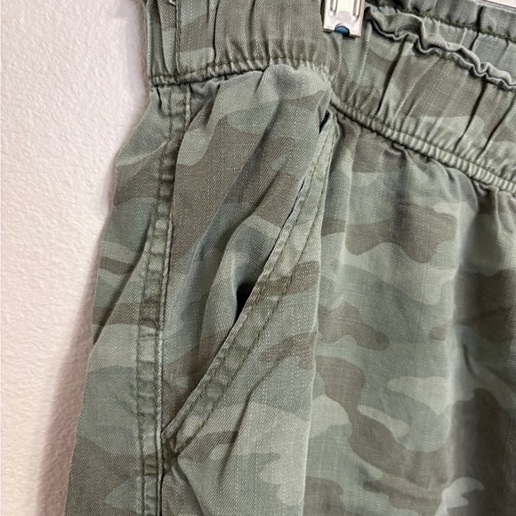 Green Knox Rose camouflage joggers size XXL - Picture 2 of 8